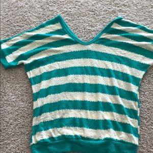 Knit green top